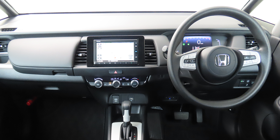 フィット HOME Honda SENSING 2WD